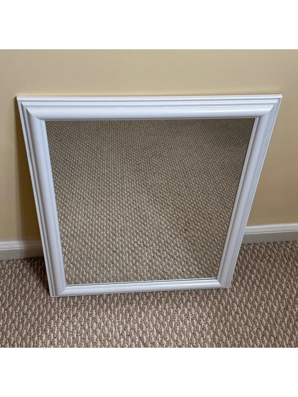 White Framed Wall Mirror 16x20 Rectangle Hanging Home Decor Vanity Preowned Gift